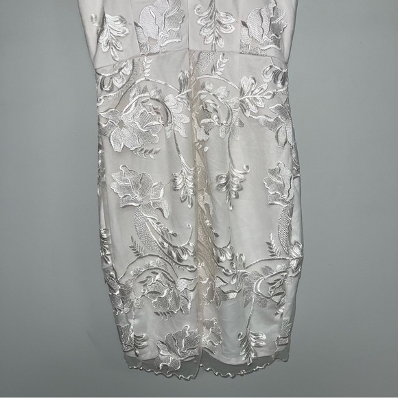 Lulus Dress Women's Size Medium White Floral Embroidered Lace Mini In The Moment - Picture 10 of 12
